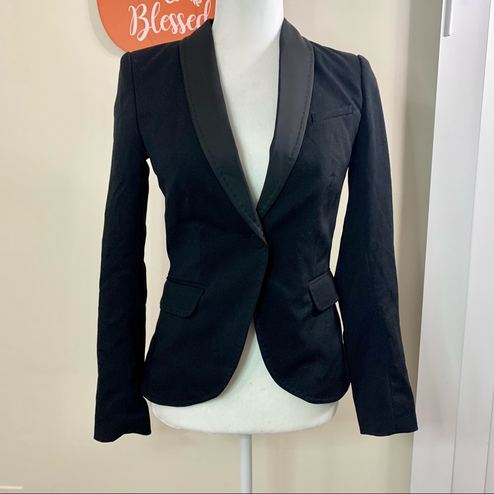 H&M Black blazer NWT long Sleeves Size 2